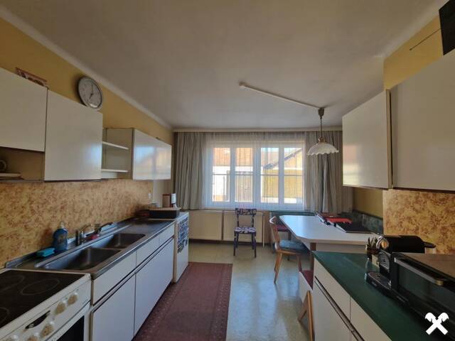 Immobilie in Absdorf - LIEBEVOLLER, KLEINER BUNGALOW IDEAL FÜR 2-3 PERSONEN MIT HERRLICHEM GARTEN SAMT ALTBAUMBESTAND IN BESTER ZENTRUMSNAHER WOHNLAGE - Bild 4