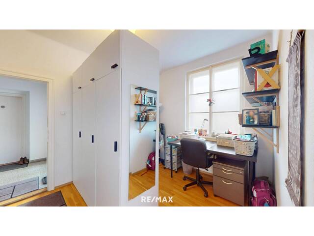 Immobilie in Sattledt - Großzügiges Familienheim, Mehrgenerationenhaus oder Anlageobjekt im Zentrum von Sattledt - Bild 2