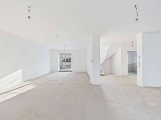 Immobilie in Kierling - Haus kaufen in Kierling: Klassische Eleganz, 4 Zimmer & hochwertige Markenausstattung - Bild 4