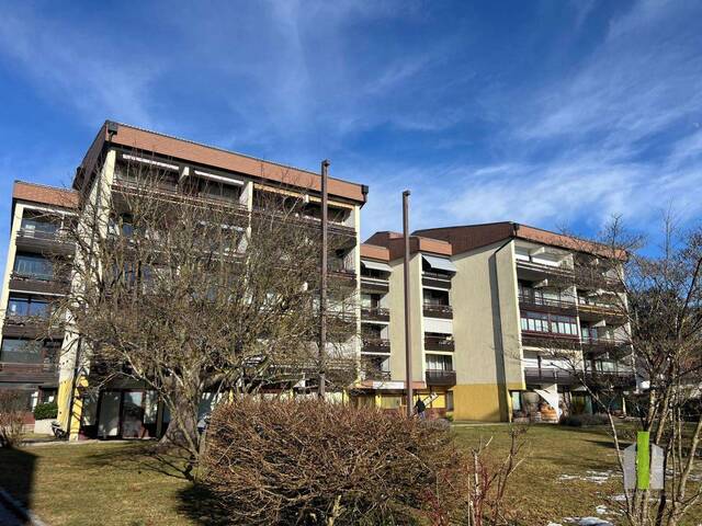 Immobilie in Seewalchen am Attersee - Wohnung mit viel Potential in Toplage! - Bild 0