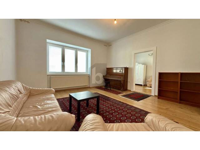 Immobilie in Kobersdorf - LIEBEVOLL RENOVIERTES STRECKHAUS MIT CHARMANTEM, UNEINSEHBAREM GARTEN - Bild 1