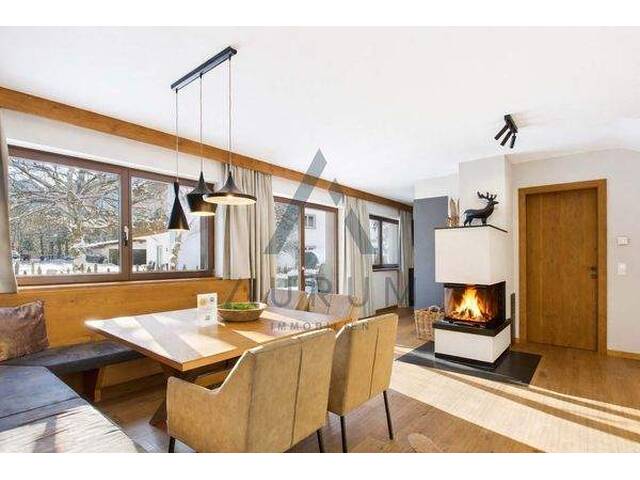 Immobilie in Ehrwald - Exklusives 4-Schlafzimmer-Chalet mit Bergblick - seltene Investmentchance im Bergresort - Bild 2