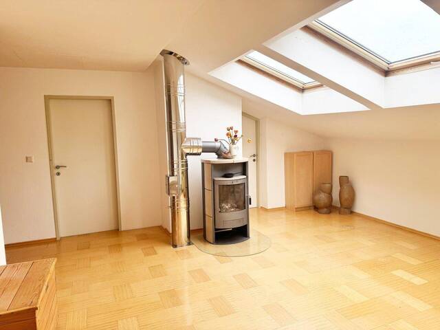 Immobilie in Siezenheim - Siezenheim - Dachgeschosswohnung mit herrlichen Ausblick - Bild 2