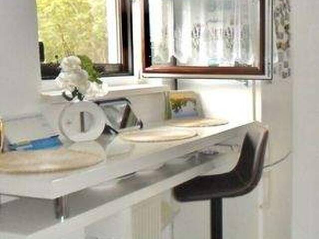 Immobilie in Gmunden - Sonnige 3-Zimmer-Wohnung mit Blick auf das umliegende Gebirge - Bild 4