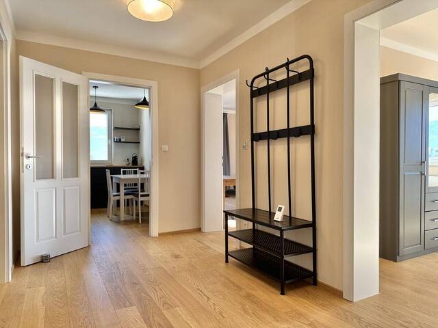 Immobilie in Liezen - Hochwertig sanierte, barrierefreie 89m² Wohnung mit zwei Balkonen und traumhaftem Panoramablick! - Bild 3