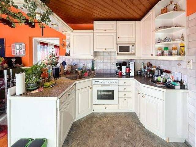 Immobilie in Perwang am Grabensee - Charmantes Wohn- und Reiterensemble auf ca. 5.270 m² - Ihr privates Refugium im Seenland - Bild 3