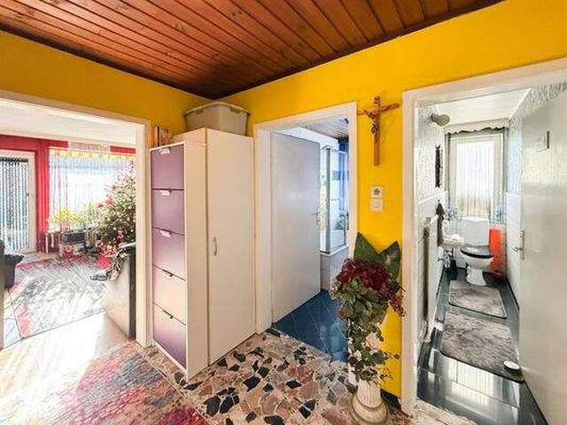 Immobilie in Perwang am Grabensee - Charmantes Wohn- und Reiterensemble auf ca. 5.270 m² - Ihr privates Refugium im Seenland - Bild 4