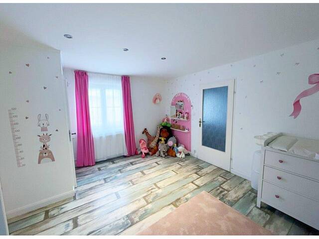 Immobilie in Neudorf - Alte Wände mit modernem Finish: gemütliches Einfamilienhaus mit 175m² Nutzfläche und herrlichem Sonnengarten - Bild 3