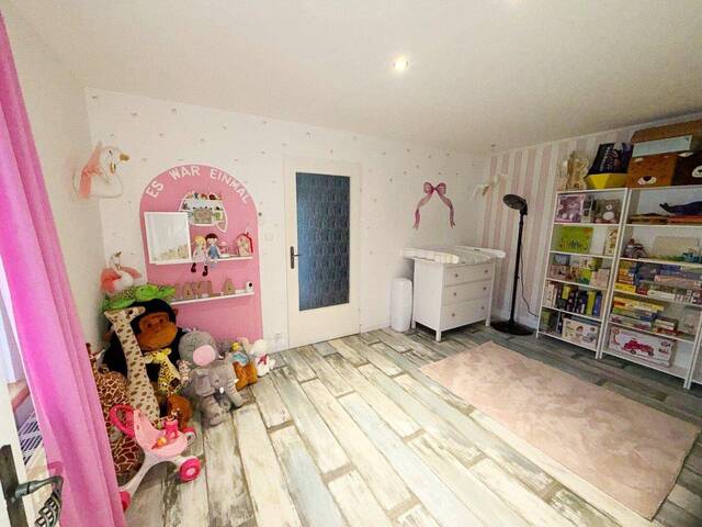 Immobilie in Neudorf - Alte Wände mit modernem Finish: gemütliches Einfamilienhaus mit 175m² Nutzfläche und herrlichem Sonnengarten - Bild 4