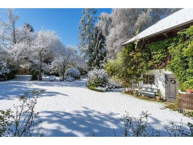 Immobilie in St. Georgen im Attergau - Salzkammergut-Chic! Charmantes Bauernhaus in Atterseenähe - Bild 2