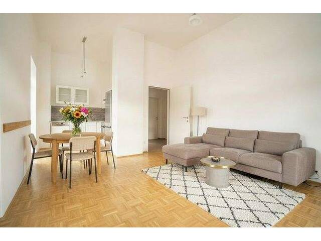 Immobilie in Liezen - Ein Ort zum Ankommen - 2-Zimmer-Wohnung mit westseitigem Balkon, perfekter Aufteilung & Carport - Bild 0