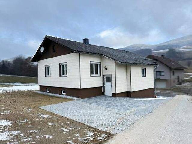 Immobilie in Laimbach am Ostrong - Anpacker gesucht - entkerntes Einfamilienhaus in Laimbach am Ostrong! - Bild 0