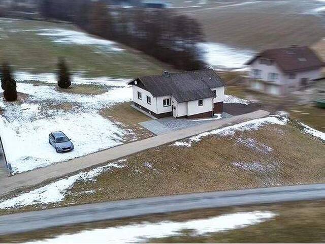 Immobilie in Laimbach am Ostrong - Anpacker gesucht - entkerntes Einfamilienhaus in Laimbach am Ostrong! - Bild 2