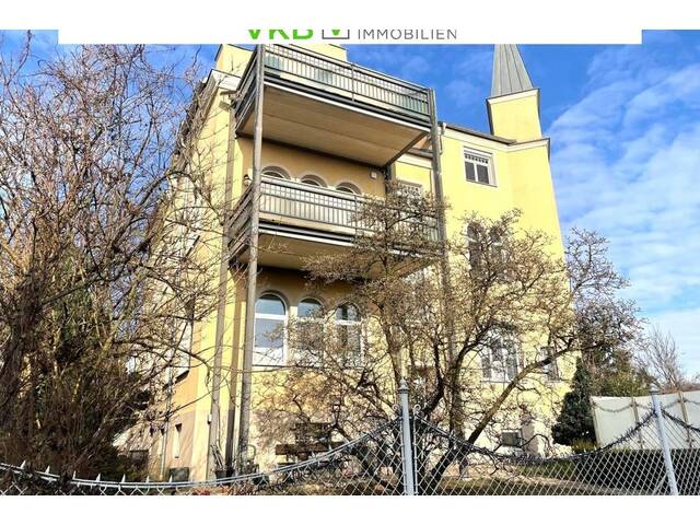 Immobilie in Leonding - Charmante Altbauwohnung mit Eigengarten und Villenflair in Leonding - Bild 3