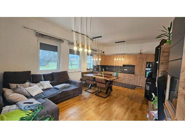 Immobilie in Lafnitz - Geräumige, barrierefreie 4-Zimmer-Wohnung mit Garten und Doppelcarport in Lafnitz - Bild 3
