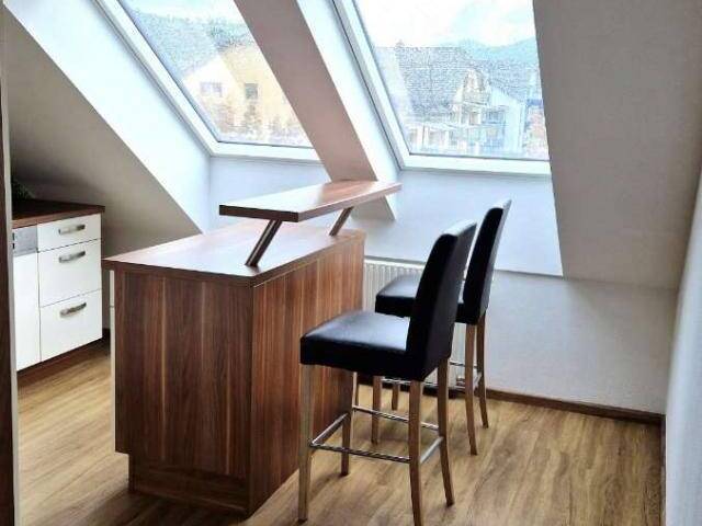 Immobilie in Tamsweg - Renovierte 3 Zimmer Dachgeschosswohnung mit Balkon und Garage - Bild 1