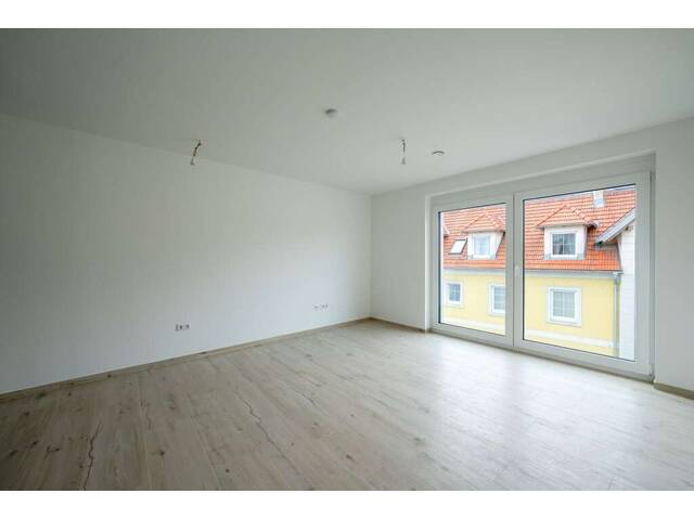 Immobilie in Leobersdorf - ++ Barrierefreie, helle 2-Zimmer Wohnung inkl. 2 Garagenplätzen! ++ - Bild 0