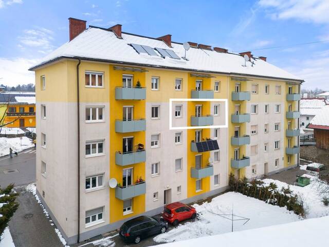 Immobilie in Arnoldstein - moderne 4-Zimmer Wohnung mit Balkon - WG geeignet - Bild 1