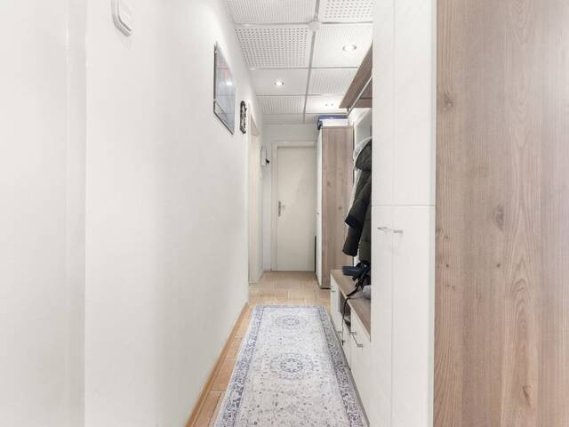 Immobilie in Arnoldstein - moderne 4-Zimmer Wohnung mit Balkon - WG geeignet - Bild 2