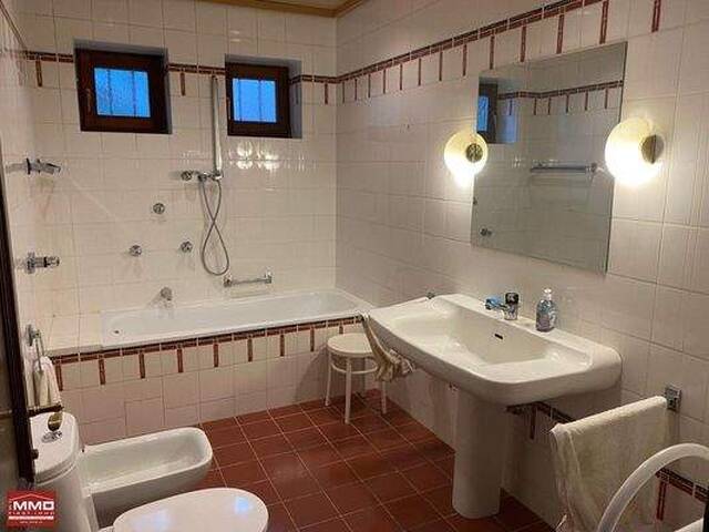 Immobilie in Pressbaum - PROVISIONSFREI - GROSSES EF-HAUS MIT POOL UND ZWEI GARAGEN, neuer Preis!!! - Bild 4