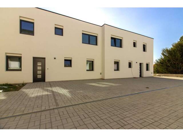 Immobilie in Eisenstadt - Doppelhaushälfte mit Garten - Schlüsselfertig - Neubau - Bild 0
