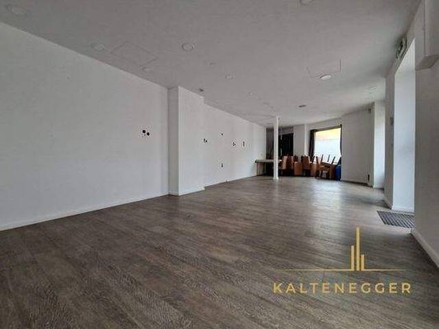 Immobilie in Neunkirchen - Mitten in Neunkirchen: Teilweise vermietetes Eckhaus - Bild 3