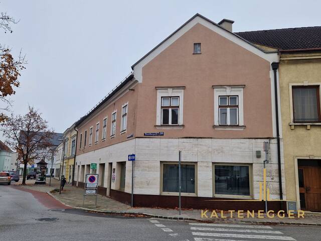 Immobilie in Neunkirchen - Mitten in Neunkirchen: Teilweise vermietetes Eckhaus - Bild 0