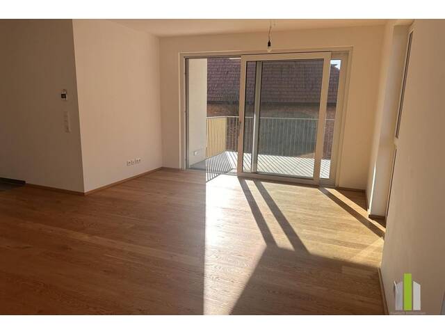 Immobilie in Pinsdorf - Lichtdurchflutete 4-Zimmer-Terrassenwohnung mit Blick ins Grüne - Bild 4