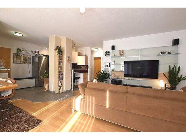 Immobilie in Imst - Praktische 3-Zimmer-Wohnung mit Südbalkon in Imst - Bild 0