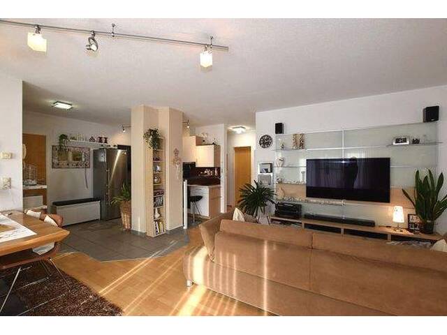 Immobilie in Imst - Praktische 3-Zimmer-Wohnung mit Südbalkon in Imst - Bild 2