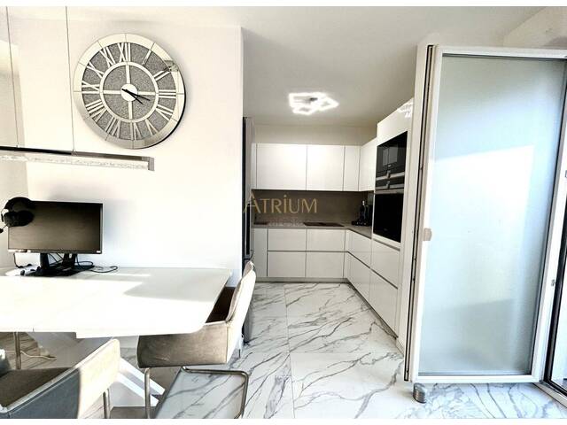 Immobilie in Sollenau - FRÜHLINGSAKTION! Stilvoll Wohnen inkl. Einbauküche + Mobiliar. - Bild 0