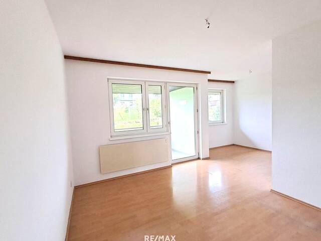 Immobilie in Hofstetten - 3-Zimmer Wohnung mit Loggia in Hofstetten - Bild 1