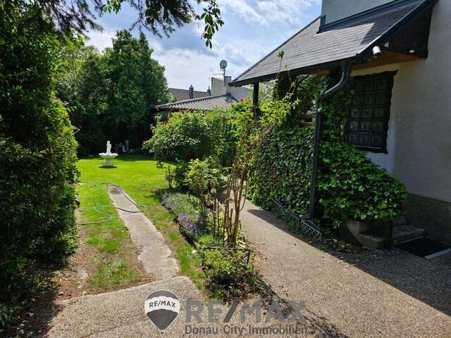 Immobilie in Baden - Charmantes Ein- oder Zweifamilienhaus! - Bild 0