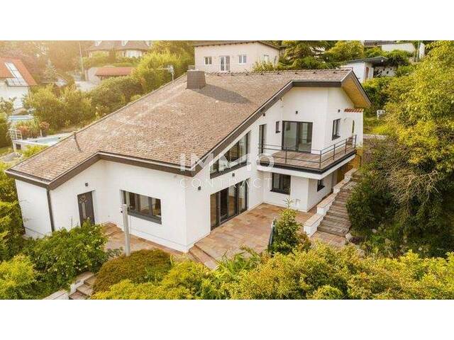 Immobilie in Hainburg an der Donau - Fernblick Refugium am Hexenberg - Exklusive Architektenvilla in Besthanglage mit Schwimmteich und Gästehaus - Bild 1