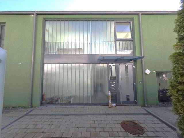 Immobilie in Frauenstein - Traumhafte Eigentumswohnung 132 m² samt Dachterrasse, Carport und Blick über St. Veit/Glan - Bild 2