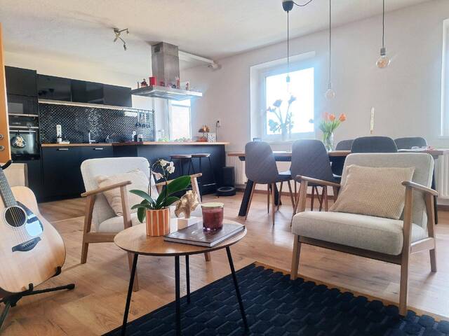 Immobilie in Ried in der Riedmark - Moderne 3-Zimmerwohnung + NEU ausgebauter Dachboden - Bild 2