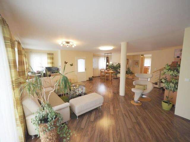 Immobilie in Ebergassing - Traumhaftes Ein- oder Zweifamilienhaus in Ebergassing - vor den Toren Wiens! - Bild 0