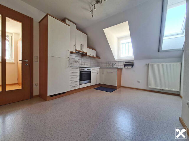 Immobilie in Kennelbach - 4 Zimmer-Dachgeschosswohnung mit Gartenanteil in Kennelbach! - Bild 0