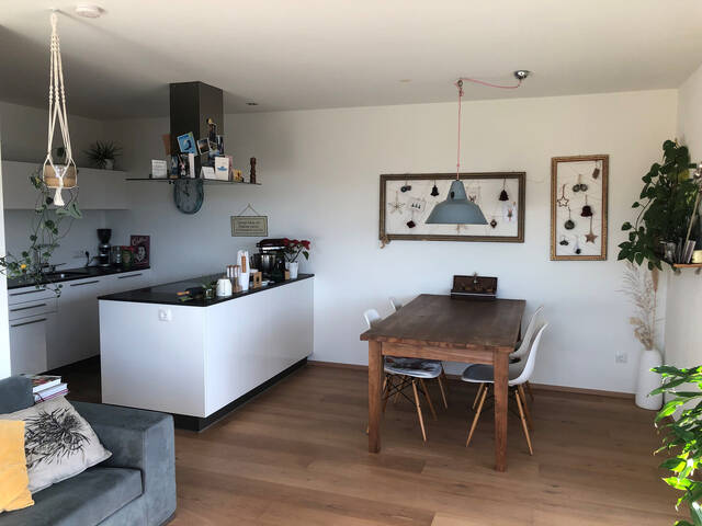 Immobilie in Muntlix - Lichtdurchflutete 3-Zimmer-Wohnung mit großer Südwest-Terrasse - Bild 2