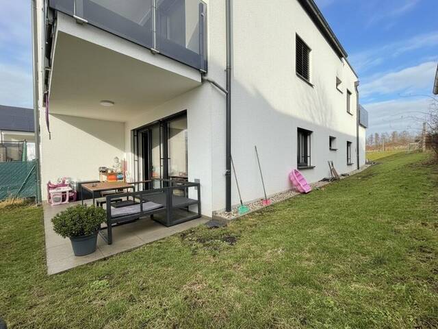 Immobilie in Bad Hall - Neuwertige 3-Zimmer-Wohnung mit komfortablem Garten und zwei Terrassen - Bild 1