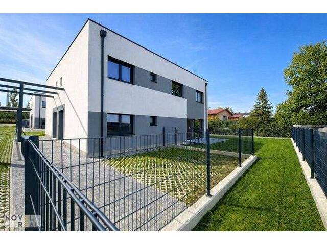 Immobilie in Zwölfaxing - ERSTBEZUG VOR DEN TOREN WIENS - DOPPELHAUSHÄLFTE MIT STELLPLÄTZEN AUF EIGENGRUND - Bild 1