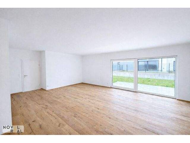 Immobilie in Zwölfaxing - ERSTBEZUG VOR DEN TOREN WIENS - DOPPELHAUSHÄLFTE MIT STELLPLÄTZEN AUF EIGENGRUND - Bild 2