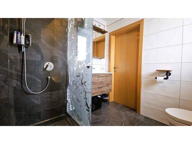 Immobilie in Moosdorf - Modernes Einfamilienhaus mit hochwertiger Ausstattung in Moosdorf - Bild 3