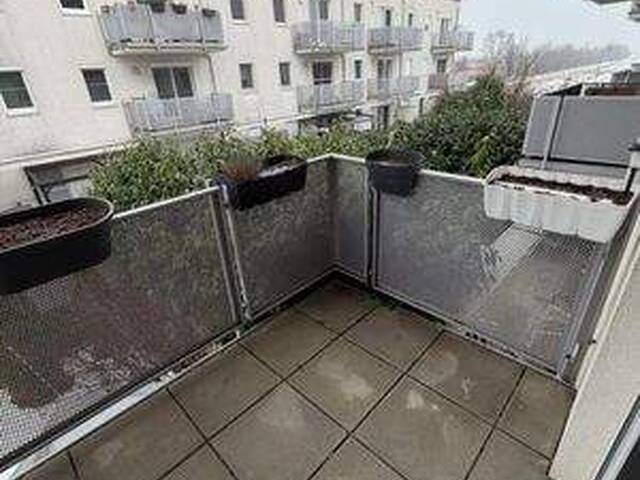 Immobilie in Vösendorf - Seepark Vösendorf! Schöne 3-Zimmer-Wohnung mit Balkon und PKW-Abstellplatz - Bild 0
