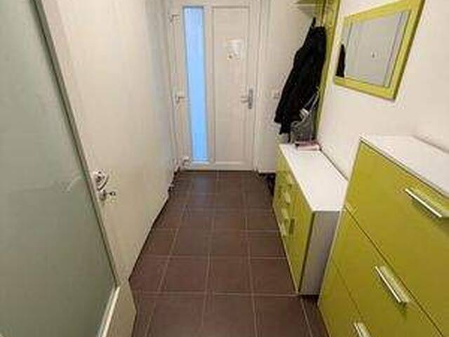 Immobilie in Vösendorf - Seepark Vösendorf! Schöne 3-Zimmer-Wohnung mit Balkon und PKW-Abstellplatz - Bild 1