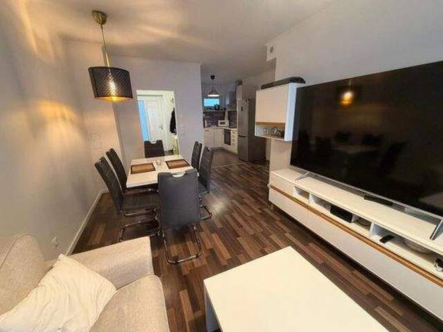 Immobilie in Vösendorf - Seepark Vösendorf! Schöne 3-Zimmer-Wohnung mit Balkon und PKW-Abstellplatz - Bild 3