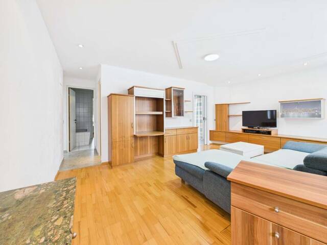 Immobilie in Marchtrenk - Dachterrassen Traum in Marchtrenk - großzügige 3-Zimmer-Wohnung mit 77 m² Dachterrasse in Top-Lage - Bild 2