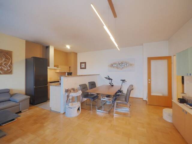 Immobilie in Brunn am Gebirge - Erstklassige 3-Zi. Wohnung mit Balkon u. Dachterrasse, Grünruhelage und Top-Infrastruktur - Bild 2