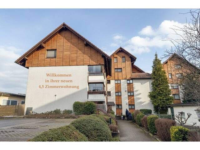 Immobilie in Lustenau - Geräumige 4,5-Zimmer-Wohnung mit großem Balkon & Tiefgarage in Lustenau - Bild 3