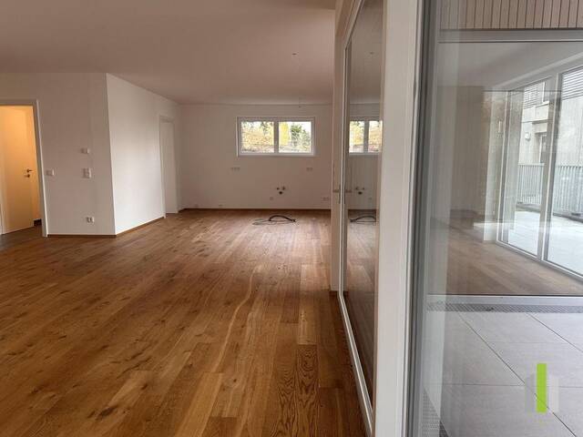 Immobilie in Altmünster - Stilvolle Terrassenwohnung in Seenähe - ideal für Eigennutzer oder Anleger - Bild 1